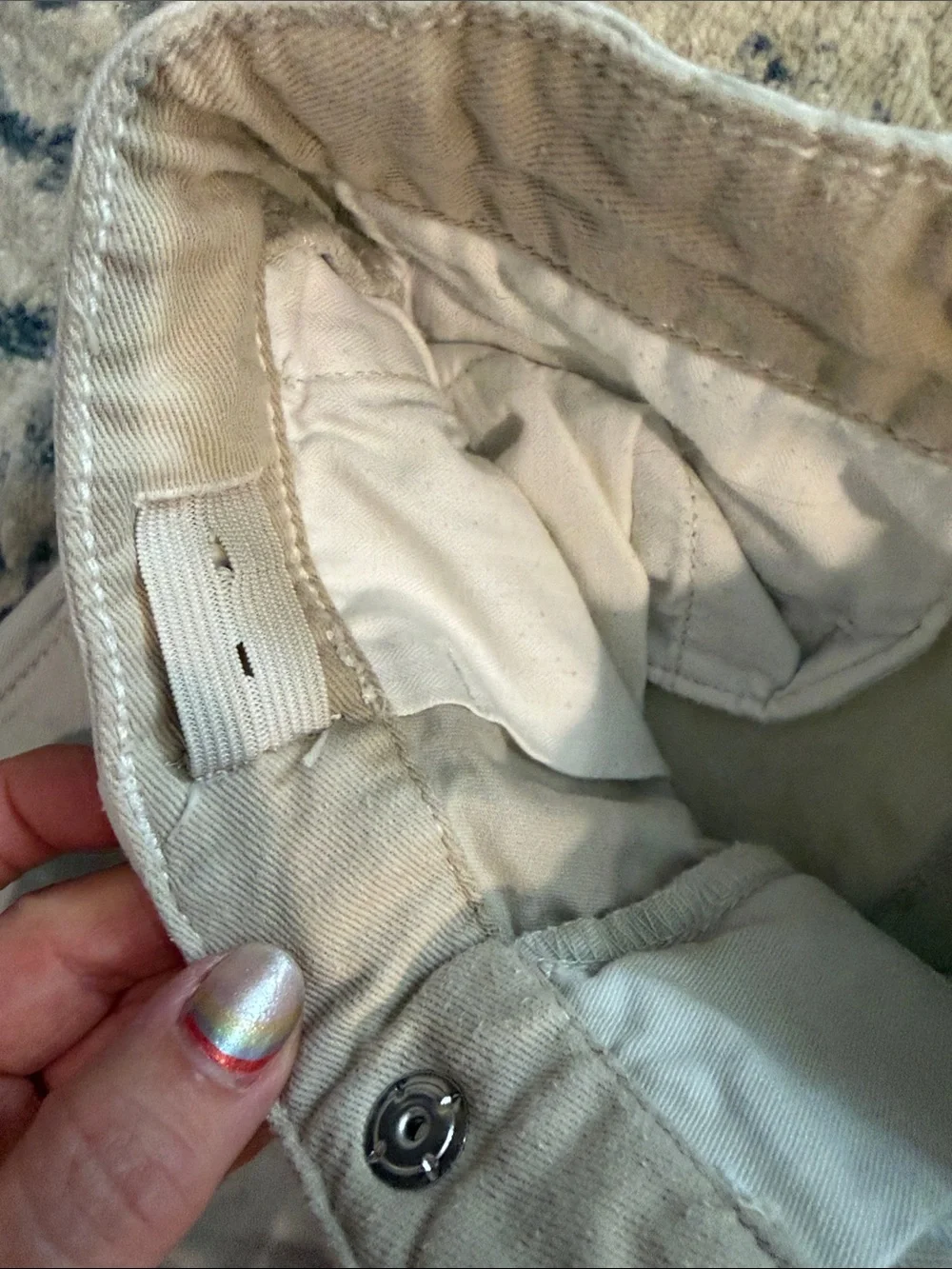 GAP snap closure